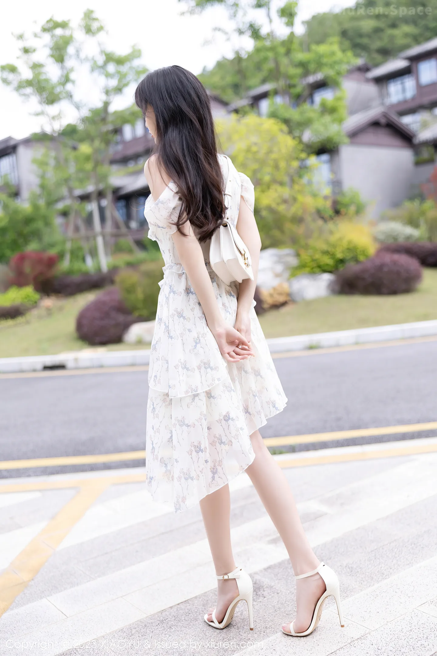 图片[5]-[XiaoYu画语界]Vol.1058 模特林星阑性感白色薄透婚纱服配白丝吊袜秀曼妙身姿诱惑写真80P-秀人网官方网站